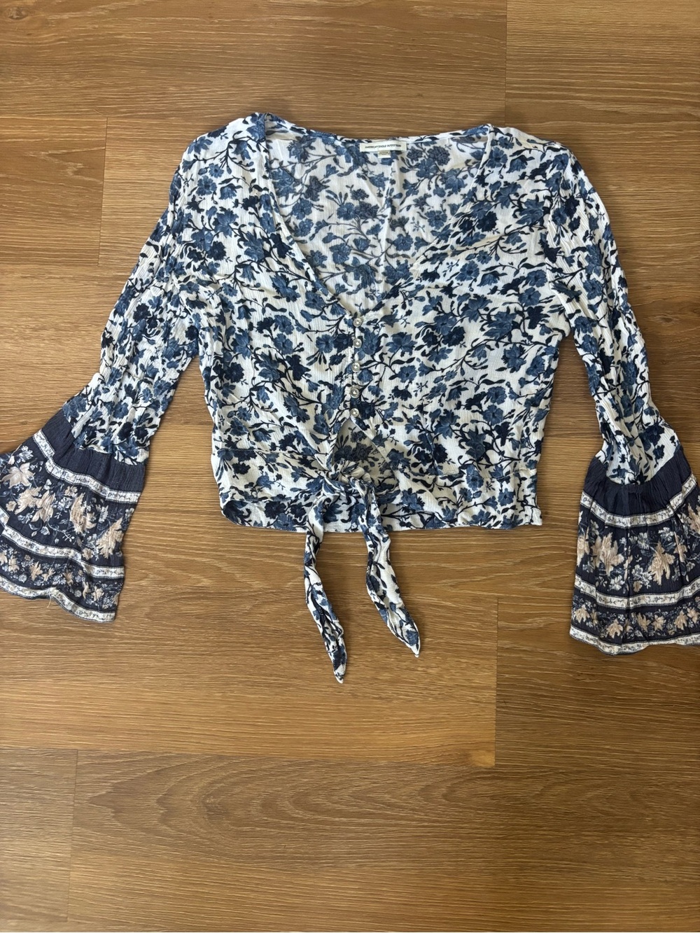 American Eagle Floral Top